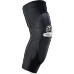 Elbow pads